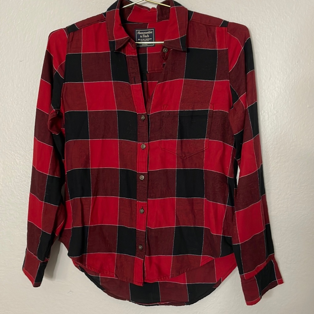 Abercrombie & Fitch Red and Black Plaid Flannel - Picture 1 of 9